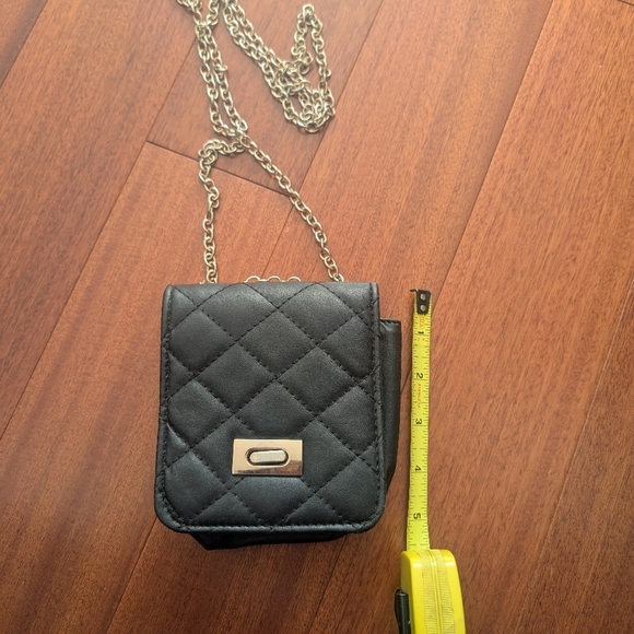 Small Purse - Cross Body/Shoulder bag - chic - black - Picture 2 of 4